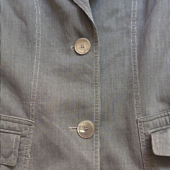 Akris Punto | Black and White Striped Cotton Blend Jacquard Blazer Size 6 - Picture 5 of 16